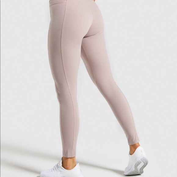 GYMSHARK SIZE SMALL legging - Picture 3 of 4